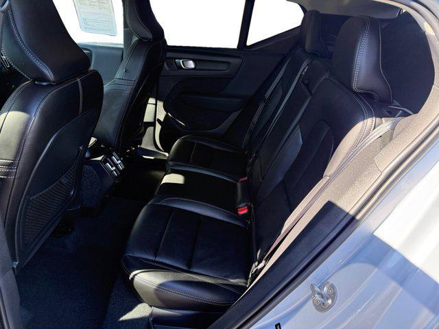 used 2022 Volvo XC40 car, priced at $24,385