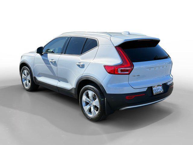 used 2022 Volvo XC40 car, priced at $24,385