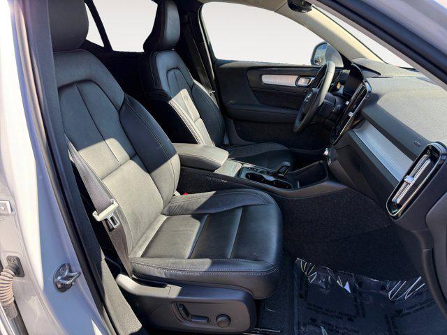 used 2022 Volvo XC40 car, priced at $24,385