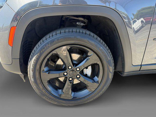 used 2023 Jeep Grand Cherokee car, priced at $29,900