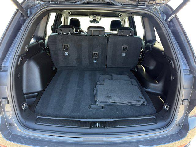used 2023 Jeep Grand Cherokee car, priced at $29,900