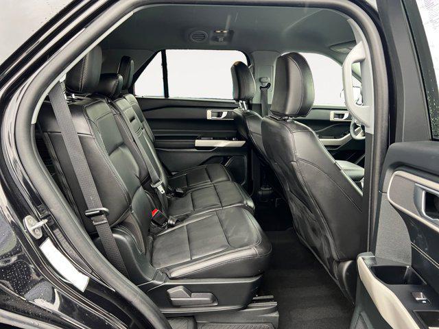 used 2024 Ford Explorer car, priced at $31,900