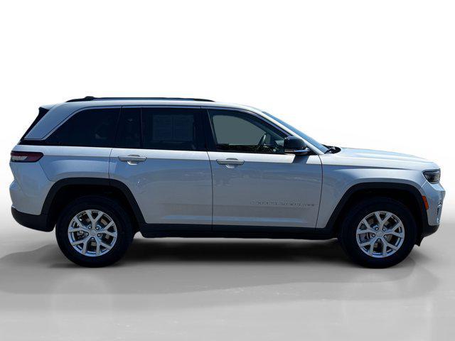 used 2023 Jeep Grand Cherokee car, priced at $27,102