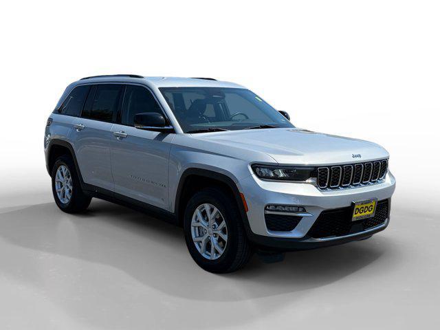 used 2023 Jeep Grand Cherokee car, priced at $27,102