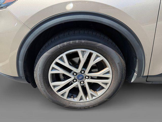 used 2021 Ford Escape car, priced at $20,264