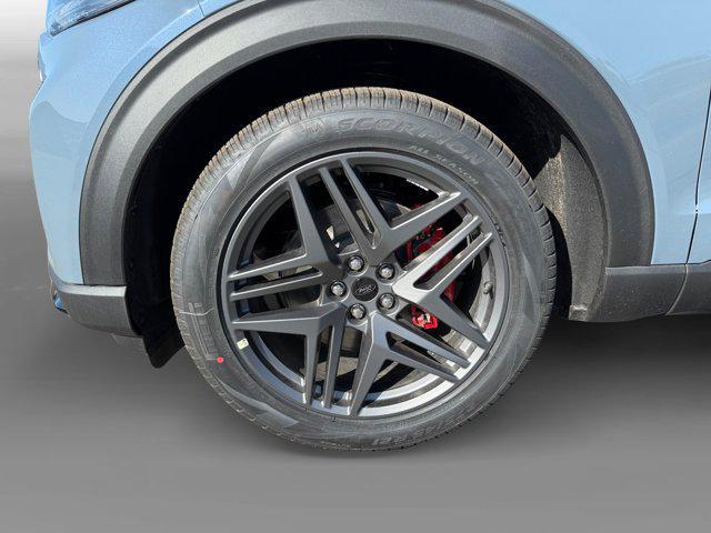 new 2025 Ford Explorer car, priced at $63,245