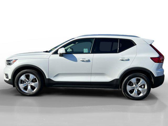 used 2022 Volvo XC40 car, priced at $24,800