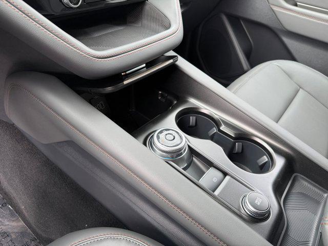 new 2025 Ford Explorer car, priced at $45,265