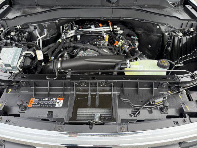 new 2025 Ford Explorer car, priced at $45,265