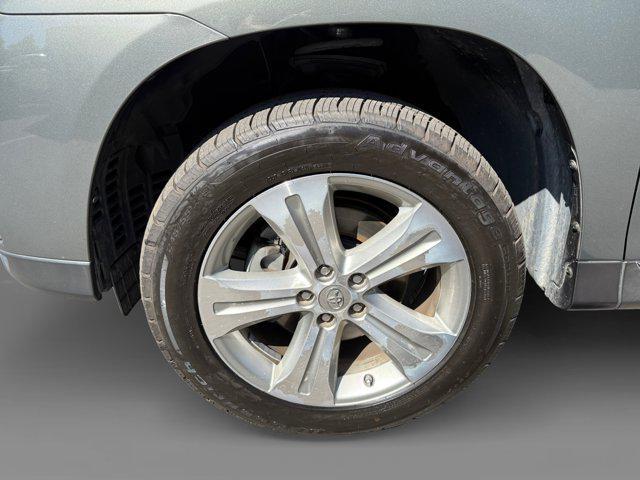 used 2012 Toyota Highlander car, priced at $13,642
