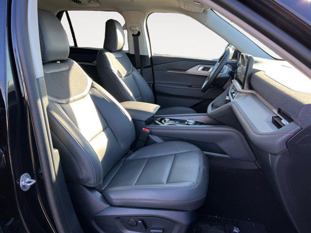 new 2025 Ford Explorer car, priced at $49,900