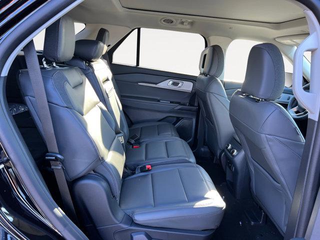 new 2025 Ford Explorer car, priced at $49,900