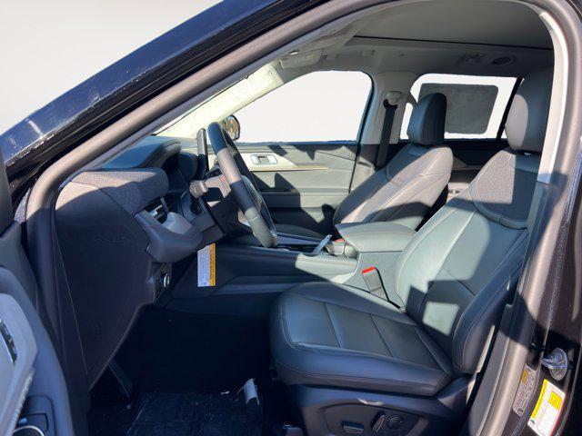 new 2025 Ford Explorer car, priced at $49,900