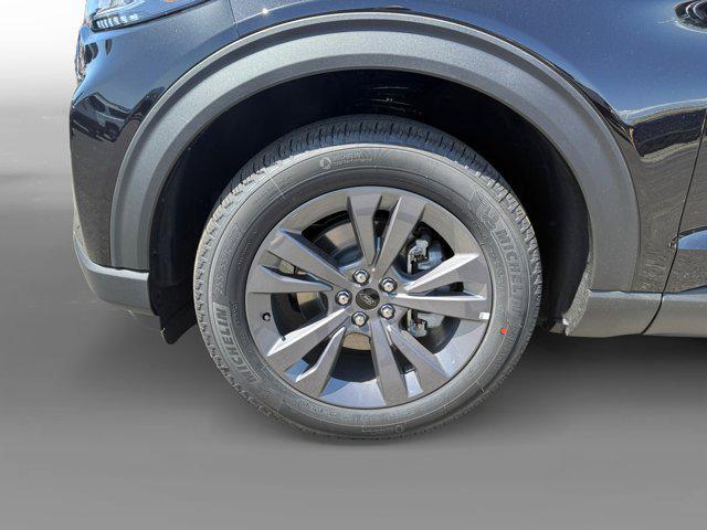 new 2025 Ford Explorer car, priced at $49,900