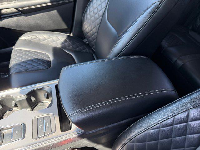 used 2024 Ford Edge car, priced at $27,575