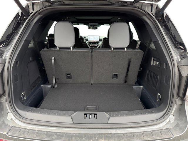 new 2025 Ford Explorer car, priced at $50,404