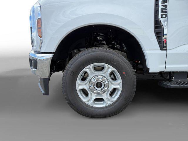 new 2025 Ford F-350 car, priced at $61,690
