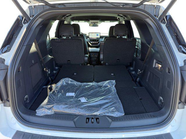 new 2025 Ford Explorer car, priced at $59,660
