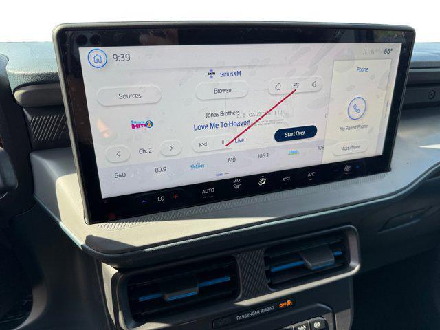 new 2025 Ford Maverick car, priced at $37,725