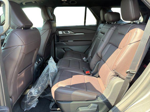 new 2025 Ford Explorer car, priced at $54,112