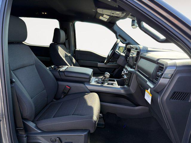 new 2025 Ford F-150 car, priced at $61,070