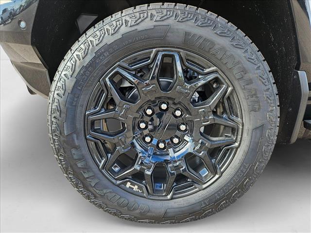 new 2025 GMC HUMMER EV Pickup car, priced at $92,106