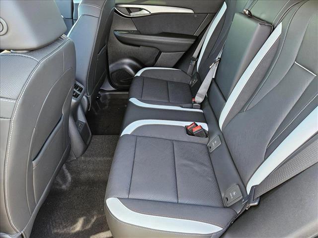 new 2025 Buick Envision car, priced at $37,901