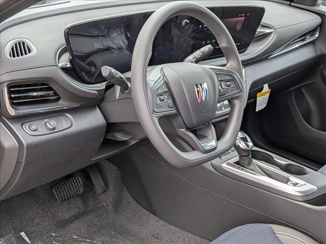 new 2025 Buick Envista car, priced at $26,035