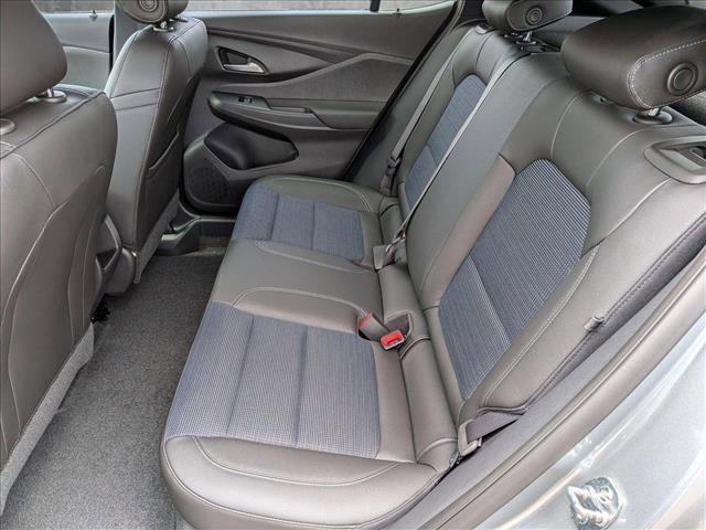 new 2025 Buick Envista car, priced at $26,035