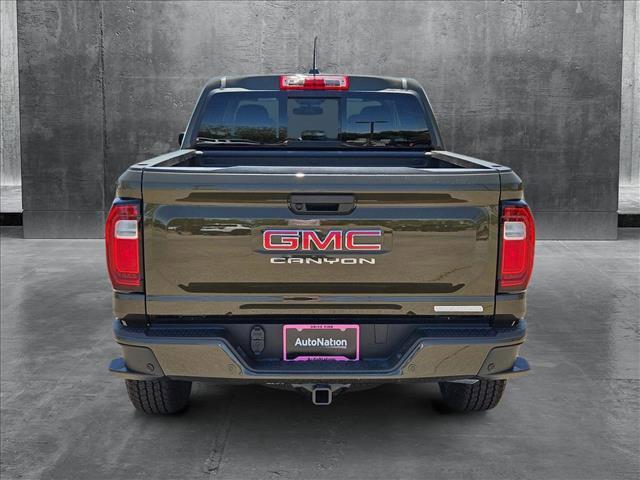 new 2025 GMC Canyon car, priced at $39,097