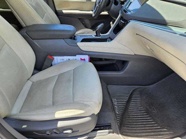 used 2017 Cadillac XT5 car, priced at $17,995