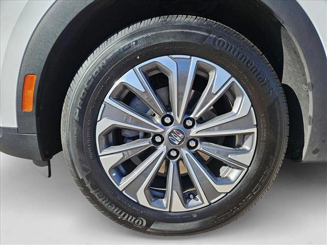 used 2025 Buick Envision car, priced at $36,104