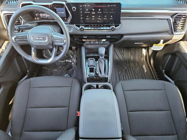 new 2025 GMC Canyon car, priced at $41,717