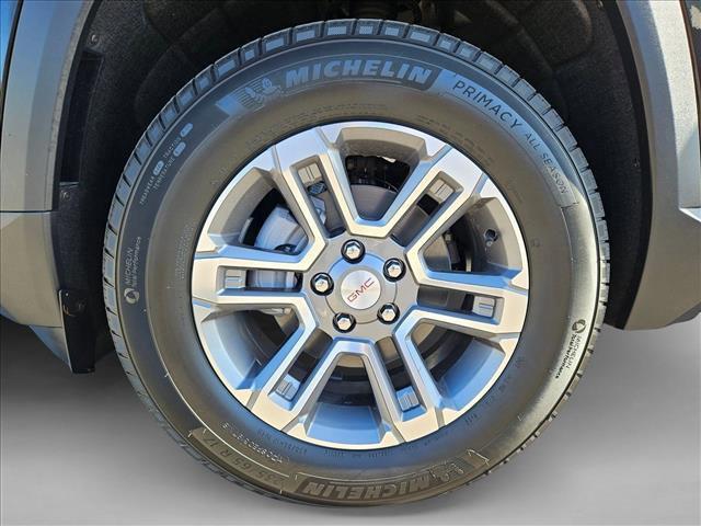 new 2025 GMC Terrain car, priced at $30,977