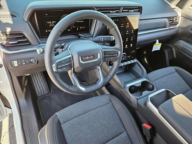 new 2025 GMC Terrain car, priced at $30,440