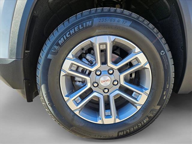 new 2025 GMC Terrain car, priced at $30,440