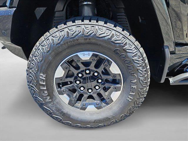 new 2025 GMC HUMMER EV SUV car, priced at $118,185