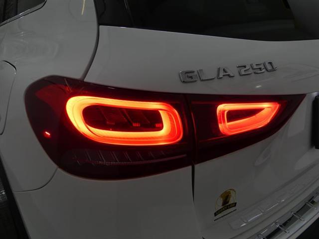 used 2021 Mercedes-Benz GLA 250 car, priced at $25,499