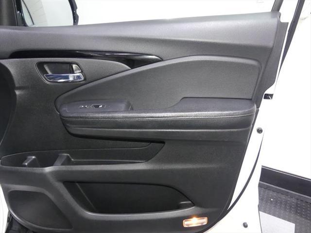 used 2017 Honda Pilot car, priced at $18,990