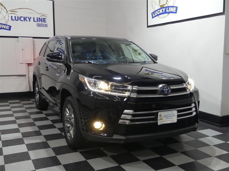 used 2017 Toyota Highlander Hybrid car, priced at $21,499