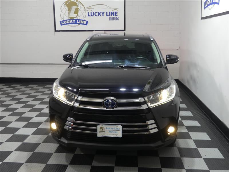 used 2017 Toyota Highlander Hybrid car, priced at $21,499