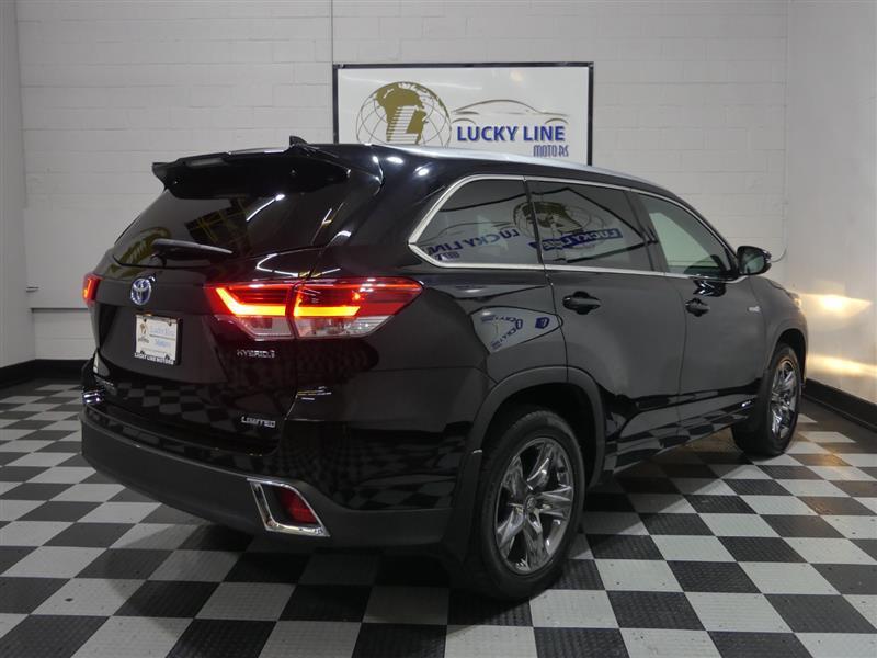 used 2017 Toyota Highlander Hybrid car, priced at $21,499