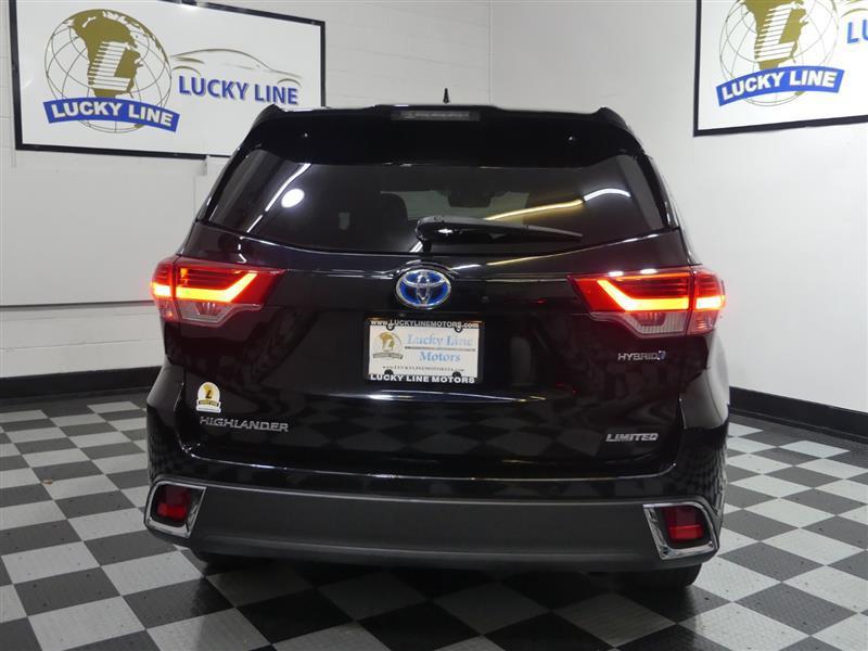 used 2017 Toyota Highlander Hybrid car, priced at $21,499
