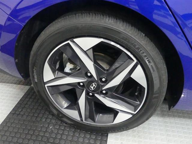 used 2022 Hyundai Elantra car, priced at $21,990