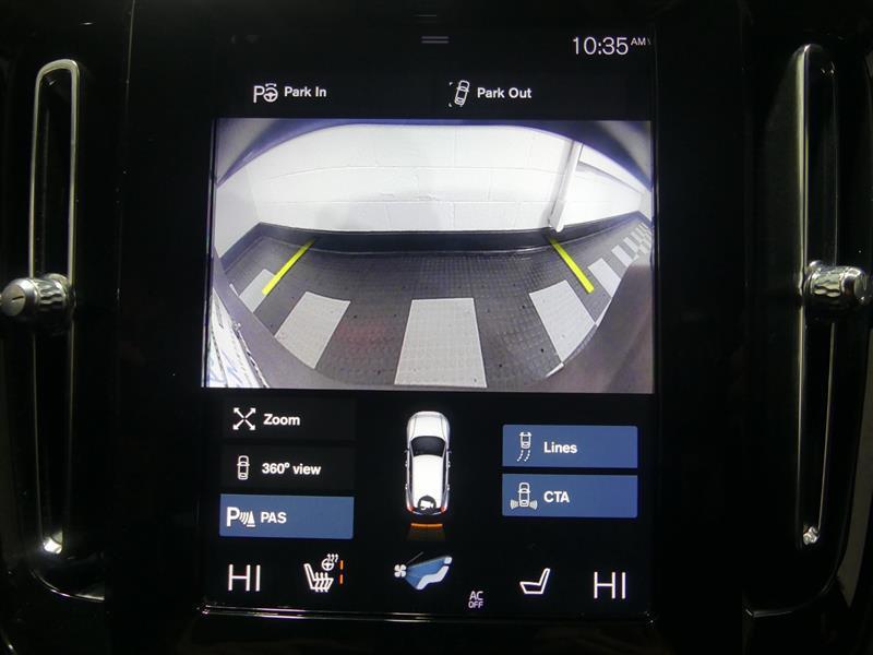 used 2020 Volvo XC40 car, priced at $18,990
