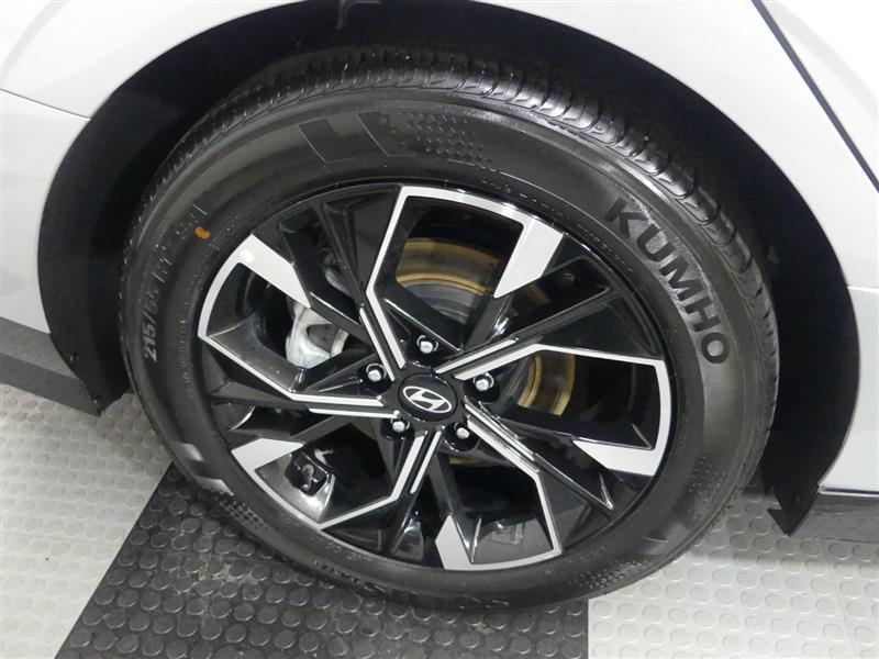 used 2025 Hyundai Sonata car, priced at $23,990