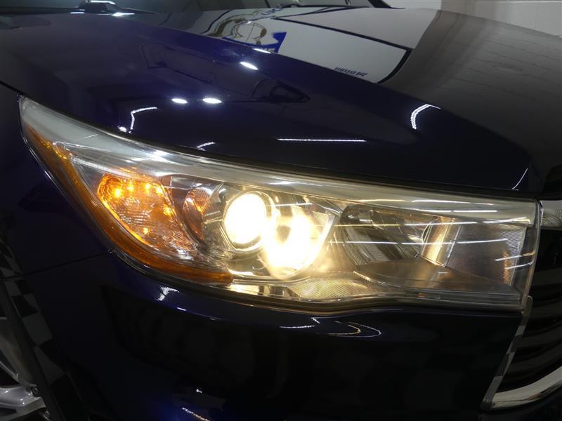 used 2015 Toyota Highlander car, priced at $18,990