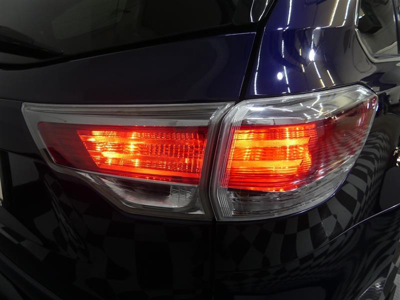 used 2015 Toyota Highlander car, priced at $18,990