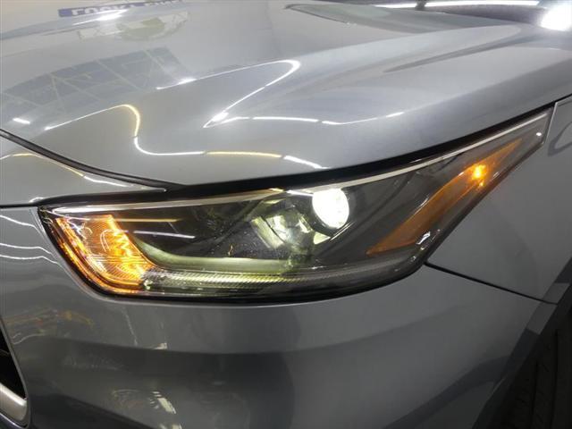 used 2021 Toyota Highlander car, priced at $30,990