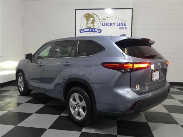 used 2021 Toyota Highlander car, priced at $30,990